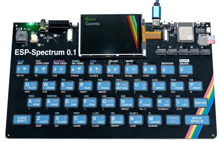 ESP32 Rainbow is an homage to the ZX Spectrum with an integrated display (crowdfunding) - Liliputing