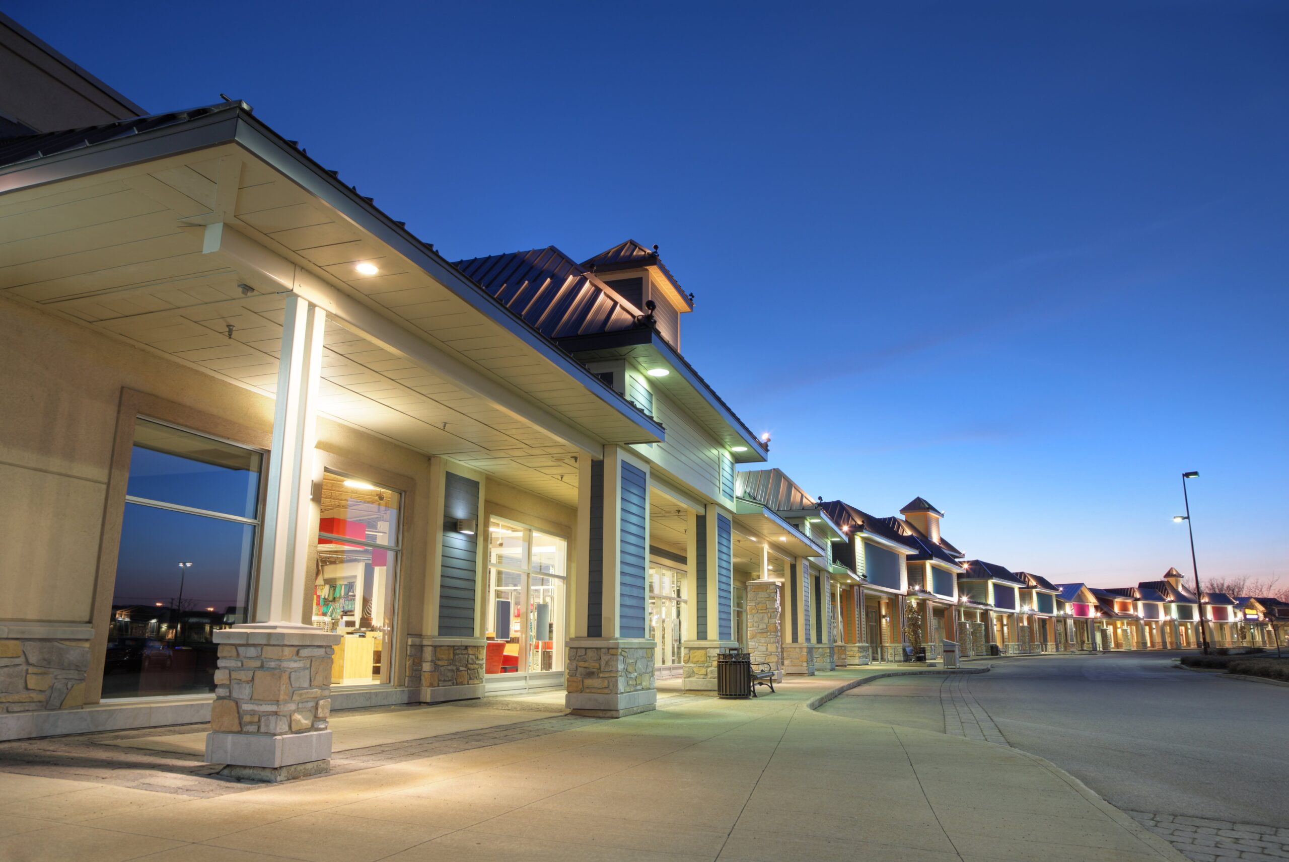 4 Best Real Estate Crowdfunding Investment Platforms of May 2025