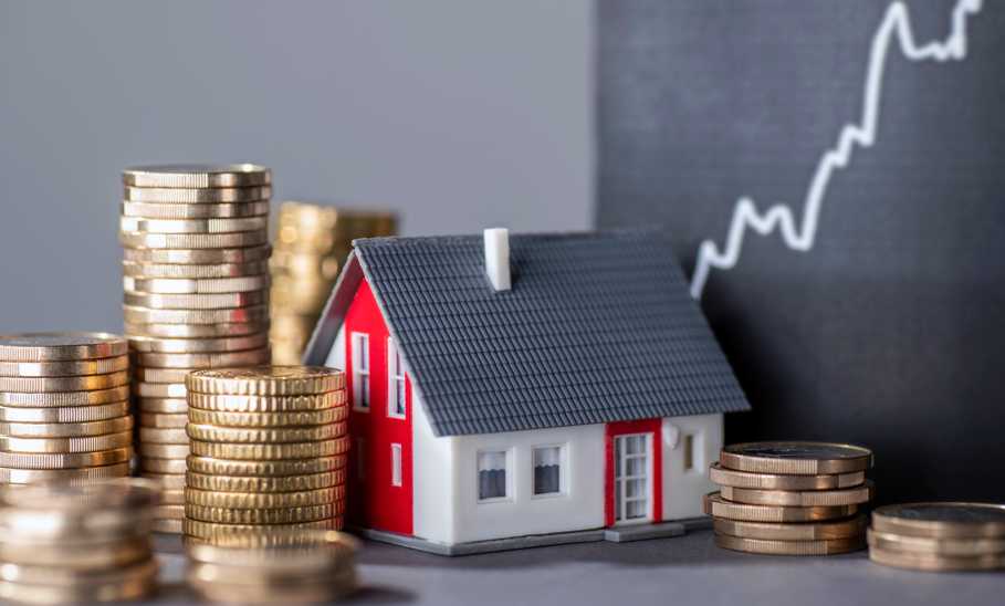 6 Proven Strategies To Invest In Real Estate in 2025