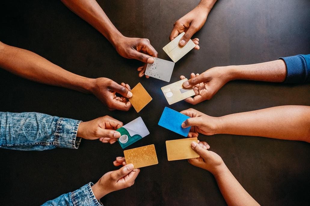 What Startups Looking For Investors Can Learn From Crowdfunding Success Stories